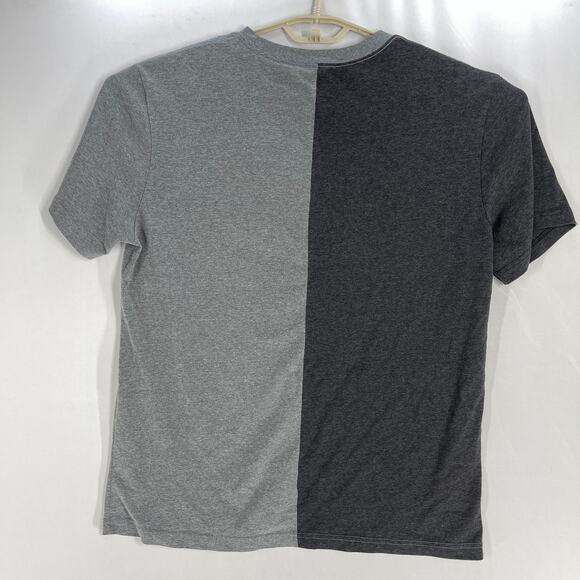 Marvel Avengers Infinity War Gauntlet Tee Shirt Adult Size XL Black Gray Comics - Picture 2 of 5